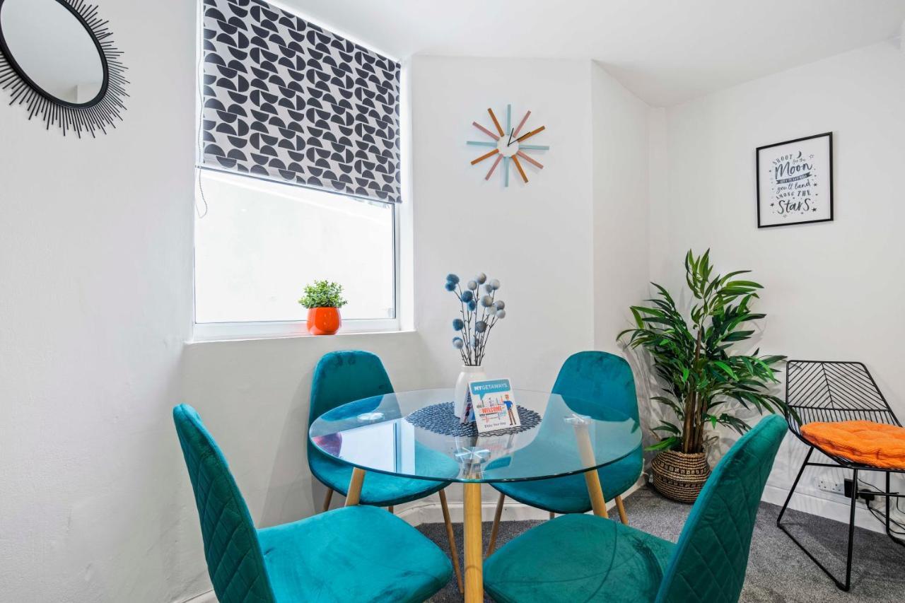 Queens Apartment - By My Getaways - Free Parking For One Car Brighton Eksteriør billede